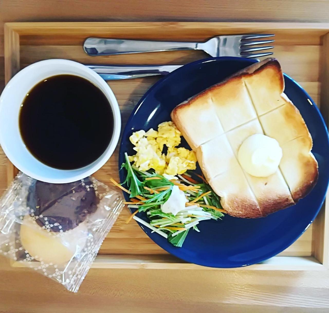Meedafu'S Yui Hostel And Coffee Yoron Exterior photo
